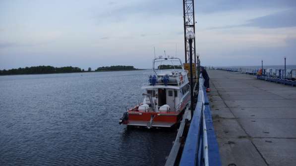 Морской водометный катер Баренц 1100 в Архангельске фото 14