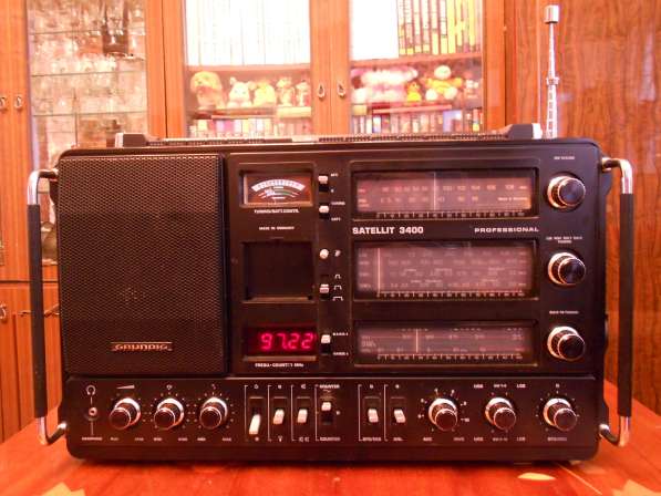 Grundig Satellit 3400