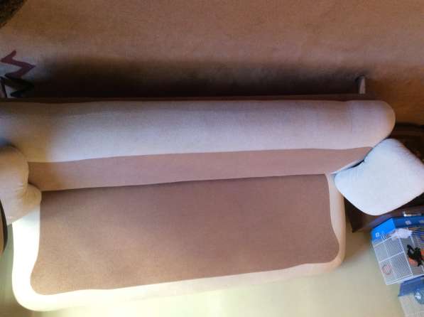 Диван-книжка