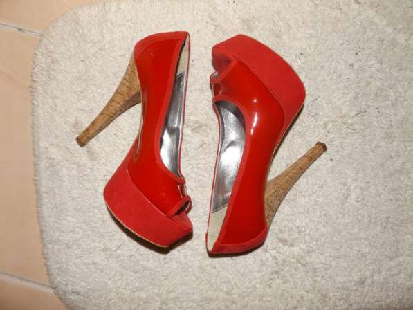 Красные туфли босоножки vera pelle италия 35 размер