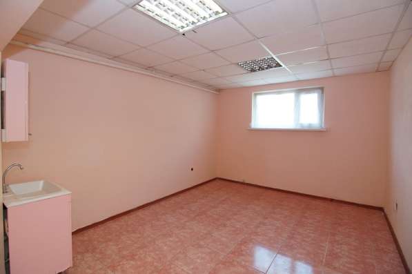Цокольное помещение из 2 комнат в Славянском микрорайоне в Краснодаре фото 5