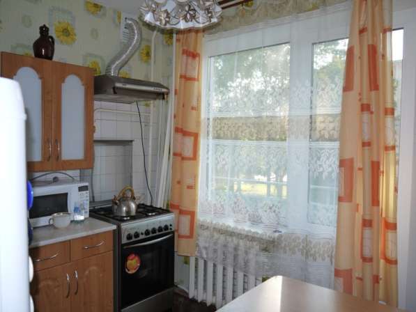 Двухкомнатная квартира. Новоселицы, Армейская, дом 88 в Великом Новгороде