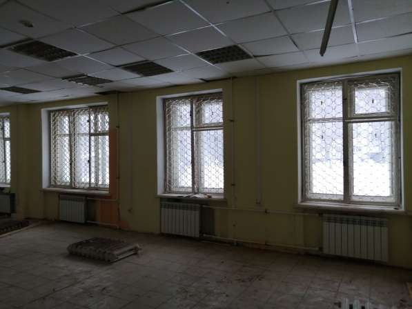 Помещение на первом и цокольном этаже 804 м² в Казани фото 9