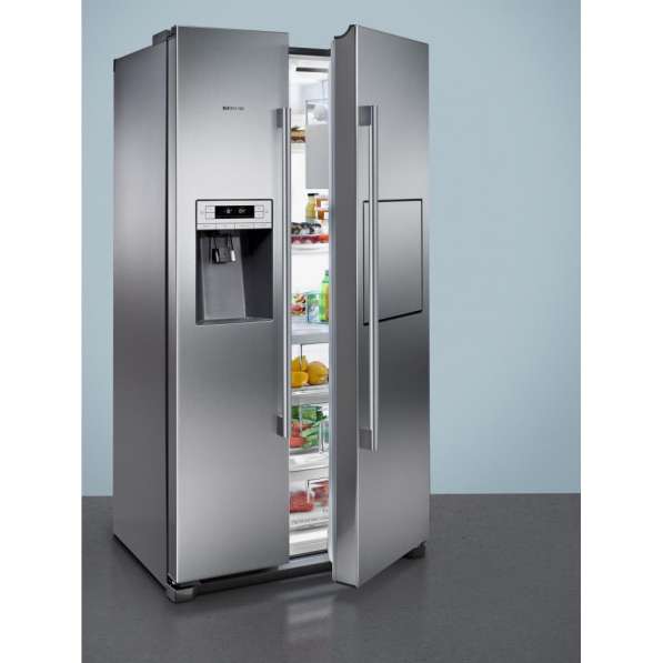 Ремонт холодильников Liebherr Miele Bosch Siemens LG Samsung