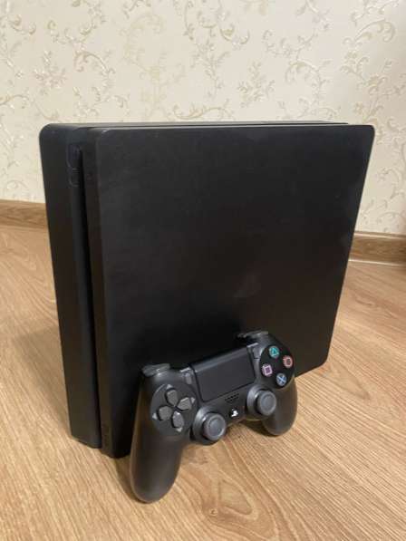 PS 4 slim