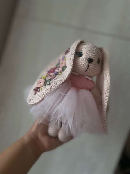 Игрушка зайчик в Хабаровске
