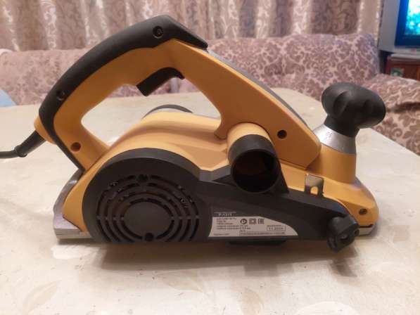 Рубанок Huter P1311 в Пушкино фото 8