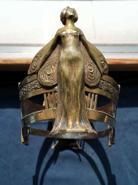 Старинная ваза-фруктовница большого размера в стиле Модерн в Санкт-Петербурге фото 3