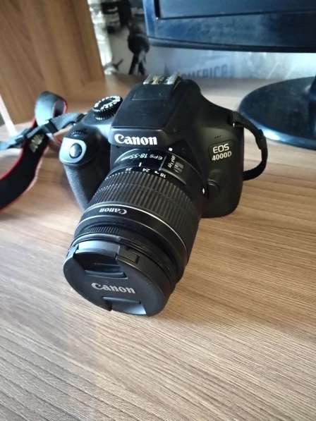 Canon EOS 4000D EF-S 18-55 III Kit в фото 3