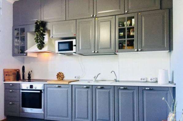 Продам двухкомнатную квартиру в Краснодар.Жилая площадь 85 кв.м.Этаж 2.Дом кирпичный.