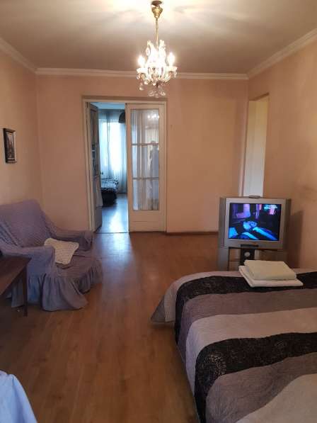 Сдается посуточно 2 комнатная бюджетная квартира в Тбилиси в фото 6
