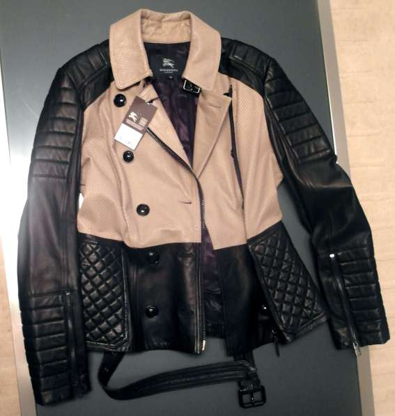 Продам новую женскую куртку фирмы Burberry р-р 46