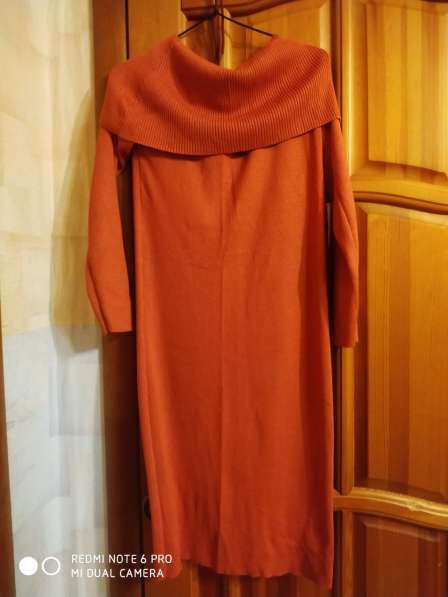 Вязаное теплое платье размер 48-50.ZARA