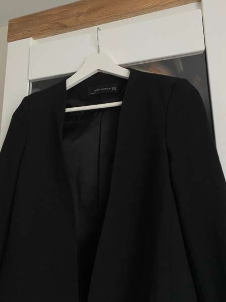 Черный пиджак в Асбесте