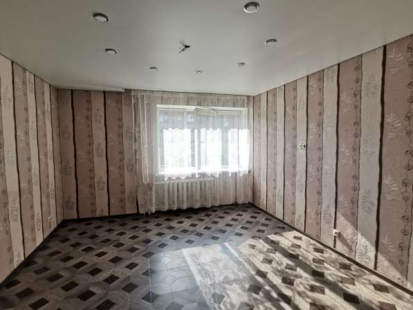 Продается 3-х комнатная квартира, ул Челюскинцев, 102к1 в Омске фото 10