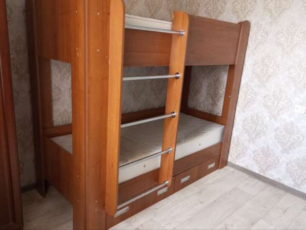 Двухъярусная кровать в Москве