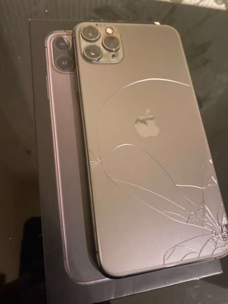 Айфон 11 pro max 64 g