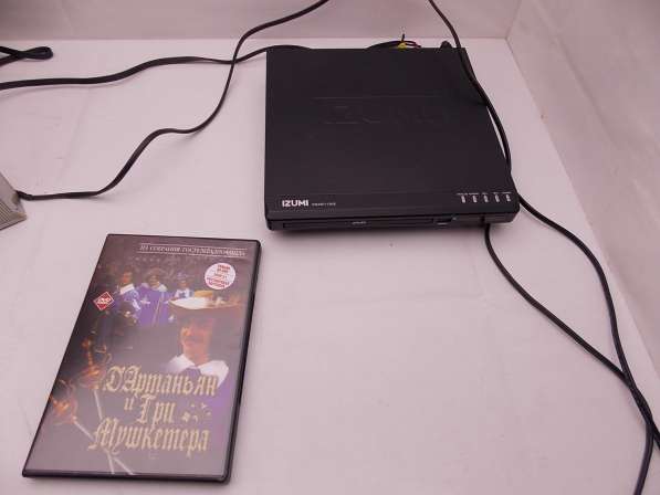 DVD плеер Izumi DV20D112KB в Санкт-Петербурге фото 7