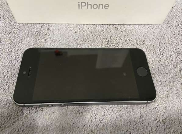 Apple iPhone 5s 16gb в Москве