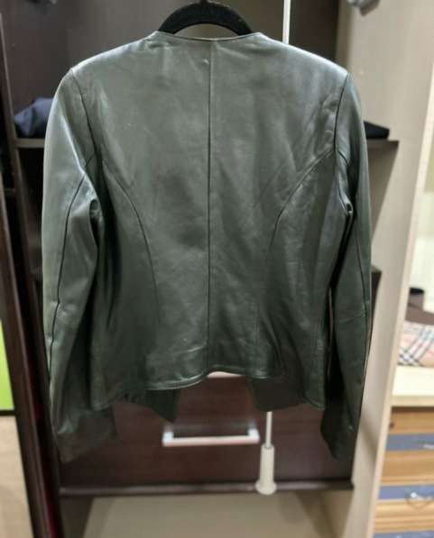 Кожаная куртка в Новом Уренгое