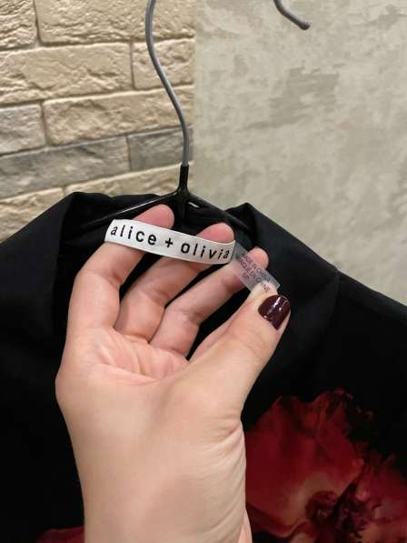 Рубашка Alice + Olivia, S в Москве фото 3