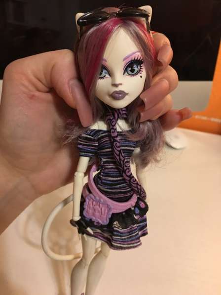 Кукла Monster High Кэтрин в Москве фото 6