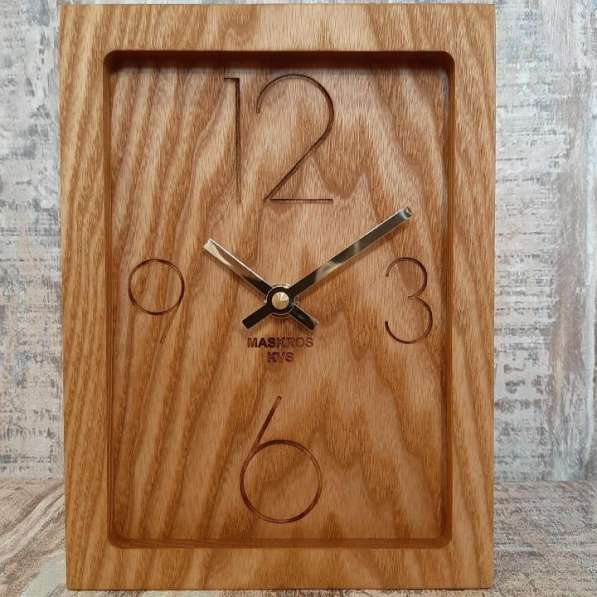 Часы настольные в Санкт-Петербурге фото 63