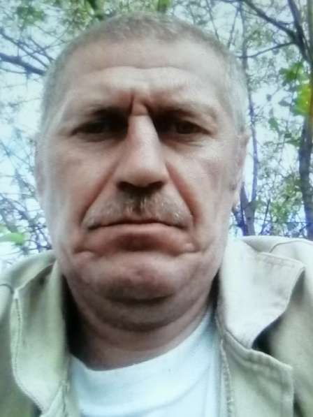 Олег, 49 лет, хочет пообщаться