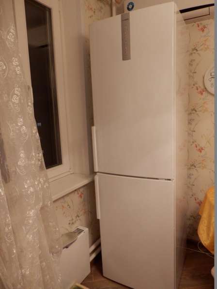 Холодильник Bosch NoFrost KGN39XW20R в Москве