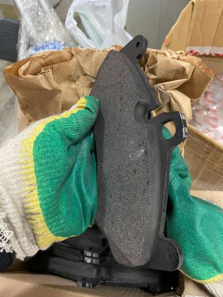 Тормозные колодки Porsche в Москве фото 4