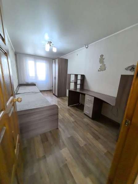 СДАЮ 3-х квартиру по суточно в Барнауле фото 9