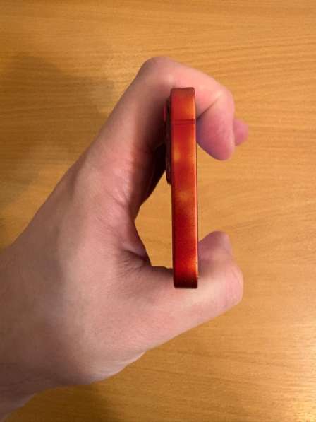 IPhone 13 mini 128 GB RED в Краснодаре фото 5