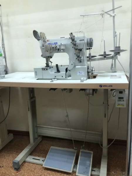 Швейная машина