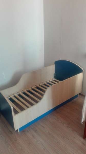 Продам детскую кровать 70*140 без матраса в Мариинске