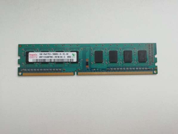 Память DDR3 1GB HYNIX