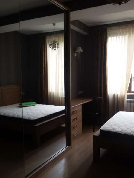 Продается 2-комнатная квартира в сентреТбилиси смеюелбю в фото 13