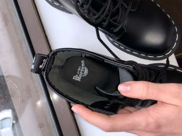 Dr Martens белая строчка в Санкт-Петербурге фото 6