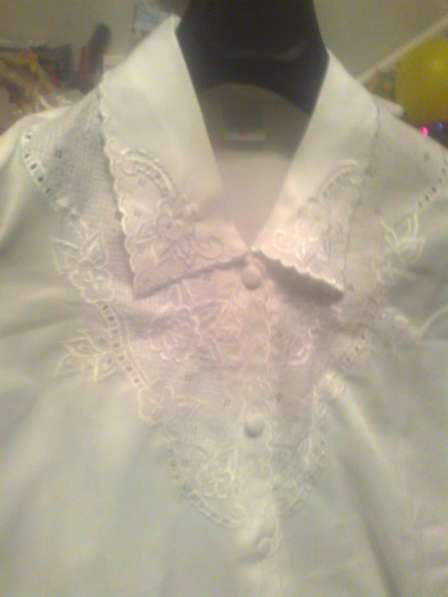Блузка с вышивкой в Санкт-Петербурге фото 4