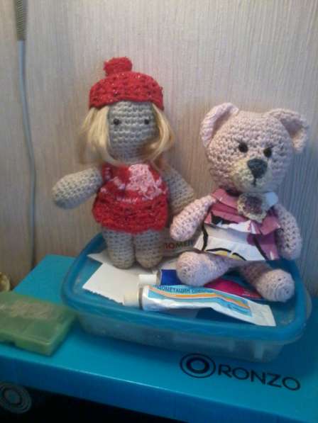 Вязаные игрушки кукла в фото 19
