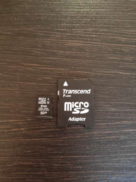 Карта памяти MicroSDHC 8Гб + картридер
