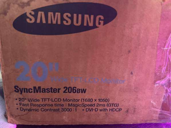 Компьютерный офисный монитор Samsung SyncMaster 206BW в Москве