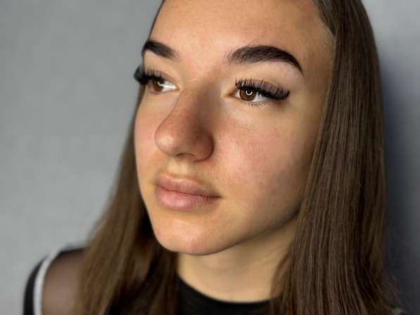 Курсы, обучение наращивание ресниц, бровист в Магнитогорске фото 4