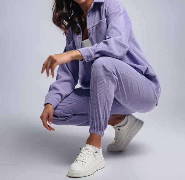 Продам костюм вельветовый