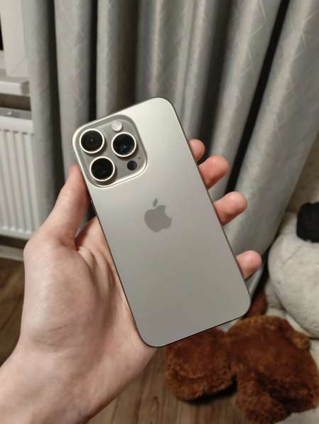 IPhone 15 pro 256 gb