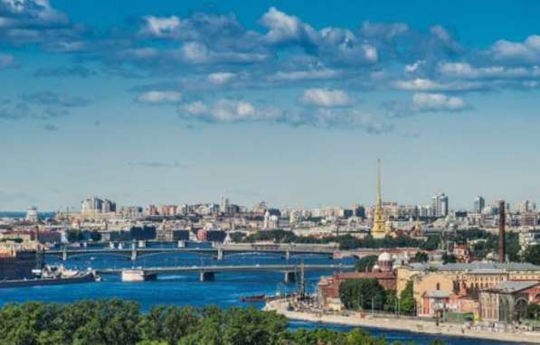 Прекрасная видовая квартира по очень выгодной цене в Санкт-Петербурге