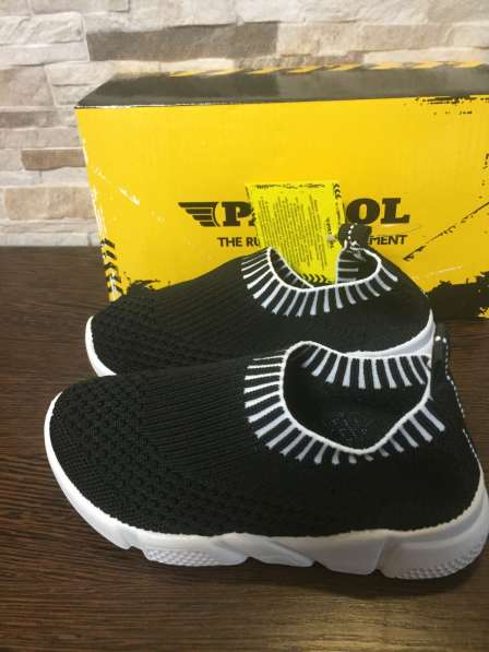 Кроссовки летние в Москве