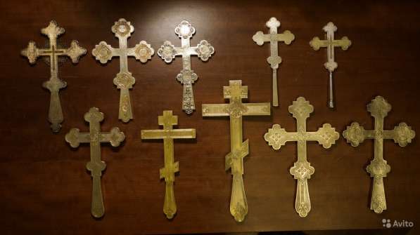 Коллекция из 10-ти старинных напрестольных крестов в Санкт-Петербурге