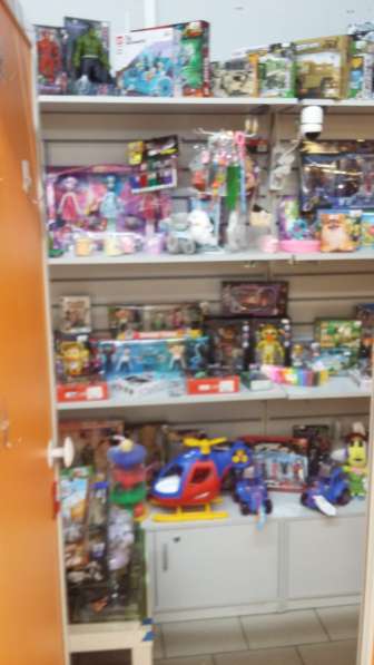 Требуется продавец павилюне магазин игрушек в Пехотинцев 7 в Екатеринбурге фото 6