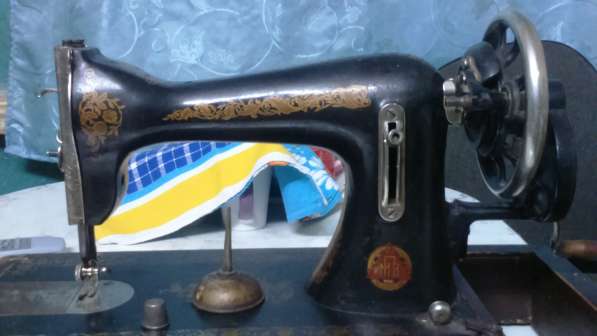 Машинка швейная в Екатеринбурге