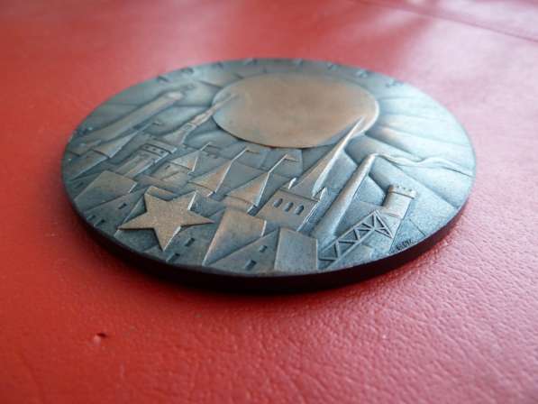 Эстонская ССР медаль 25 лет освобождения советской Эстонии в Орле фото 4